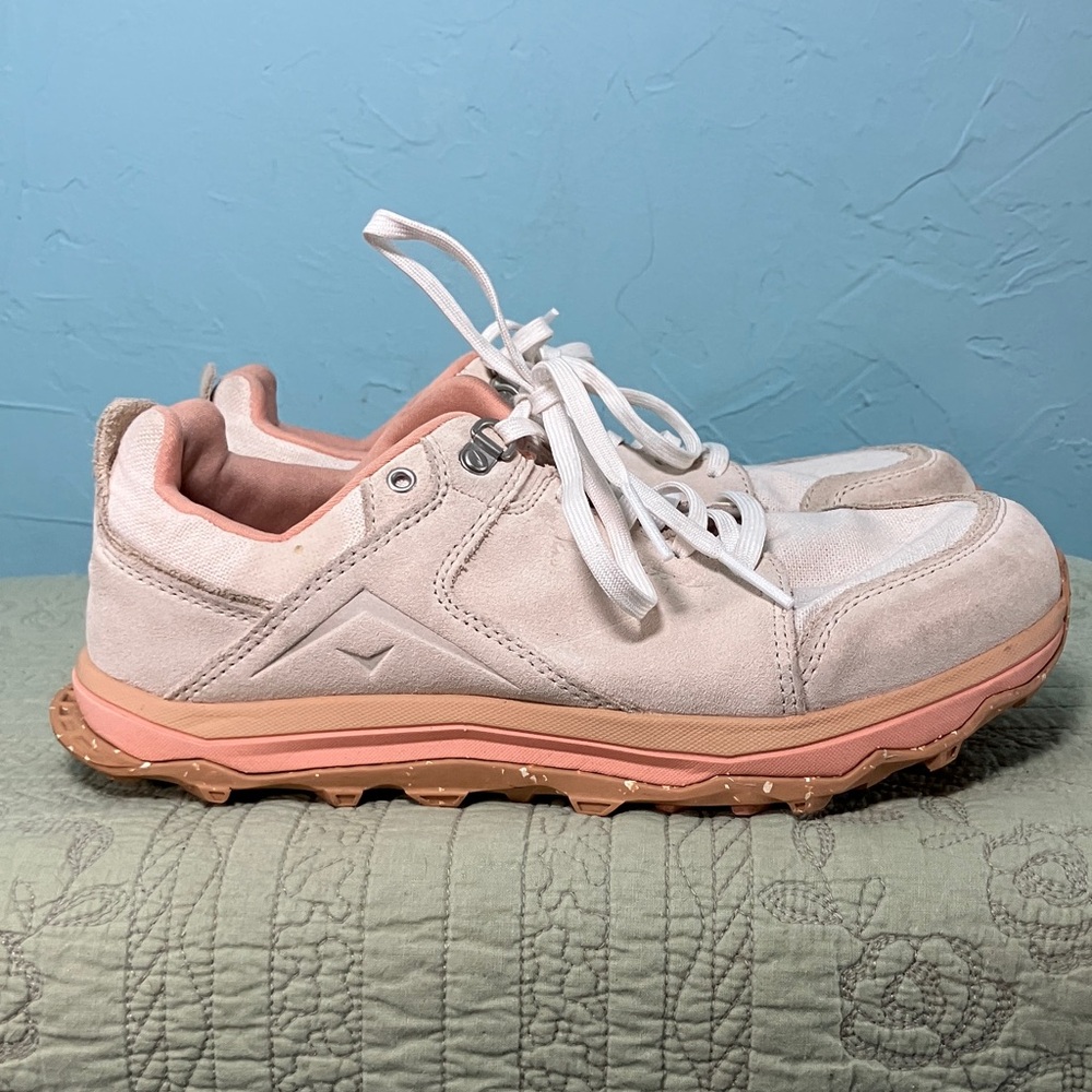 Altra Beige Pink Trail Sneakers 
Size 9.5